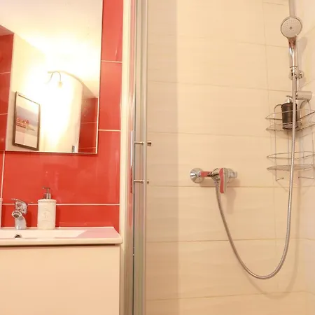Dionea Appartement *